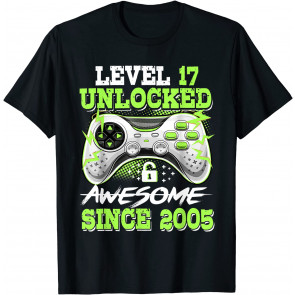 17 Year Old Video Game 17th Birthday Boys Kids Awesome 2005 T-Shirt