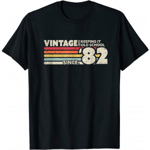 1982 Vintage, Keeping It Old School Since '82 Retro Birthday T-Shirt