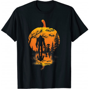 Bigfoot Alien UFO Pumpkin Silhouette T-Shirt