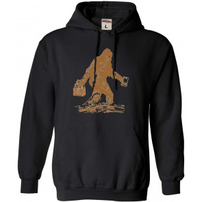 Bigfoot Drinking Beer Sasquatch Drunk T-Shirt