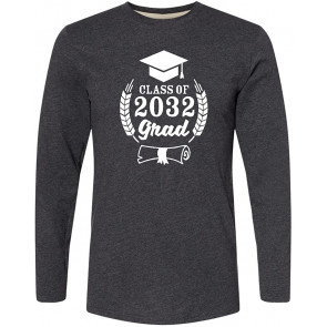 Class Of 2032 Grad With Diploma And Graduation Cap T-Shirt