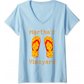 Distressed Marthas Vineyard Beach Flip Flops Summer Vacation T-Shirt