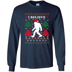 I Believe Sasquatch Christmas  T-Shirt