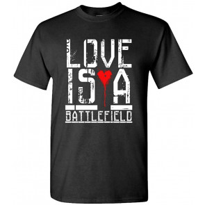 Love Is A Battlefield - Song Lyrics T-Shirt