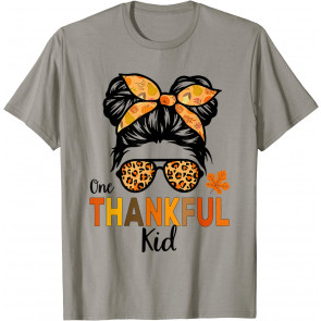 One Thankful Kid Thanksgiving Girl Messy Bun Leopard T-Shirt