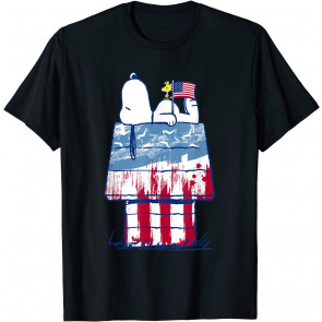 USA Wood House Snoopy T-Shirt