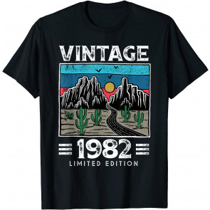 Vintage 1982 Made In 1982 39th Birthday Limited Edition T-Shirt