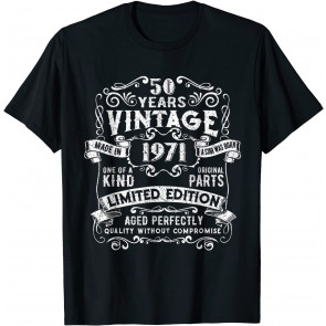Vintage Made In 1971 50th Bday Gifts 50 Quarantine Birthday T-Shirt